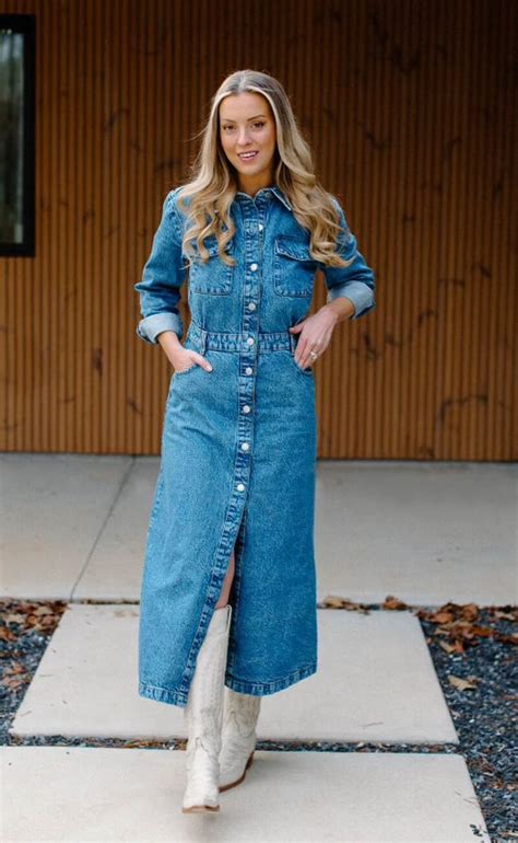 Dress to Wear With Cowgirl Boots: Best 14 Outfit Ideas