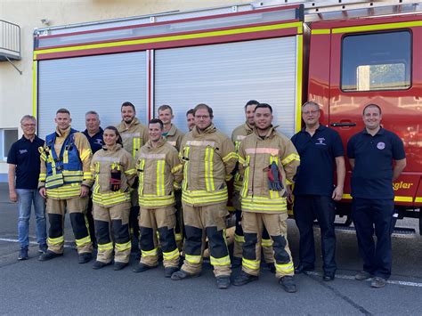 FF Obernburg legt Leistungsprüfung Gruppe im