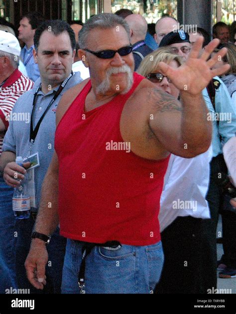 Paul Teutul Sr From The Show Orange County Choppers Waves To Fans