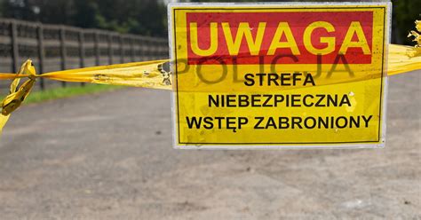 Strach w Trzebini Ziemia zapadła się na trzy metry Wiadomości