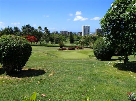 Pearl Country Club Golf Course in Aiea, Oahu, Hawaii | Hawaiian Beach ...