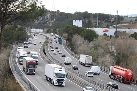 Trànsit fa una crida a la prudència en la mobilitat a la zona de