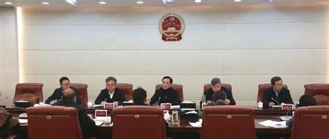 聂雪松主持召开市人大常委会党组（扩大）会议 学习贯彻中央、省委人大工作会议精神 研究贯彻落实举措习近平调研工作