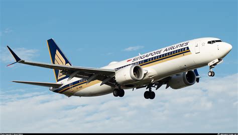 9v Mbm Singapore Airlines Boeing 737 8 Max Photo By Gerard Belvis Id