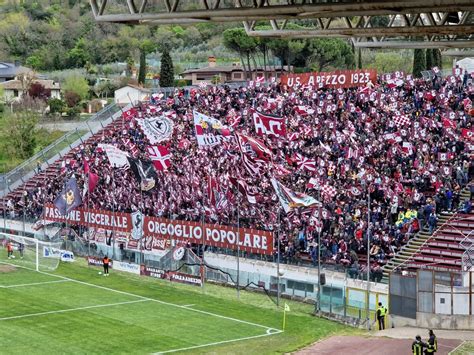 Arezzo Bentornato In Lega Pro Gli Aretini Battono La Pianese A In