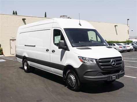 New 2020 Mercedes Benz Sprinter 3500 Cargo Van Full Size Cargo Van In