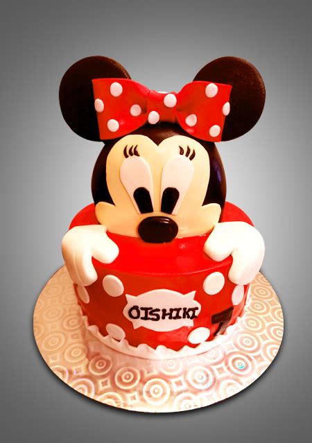 Minnie Mouse Fondant Cake D