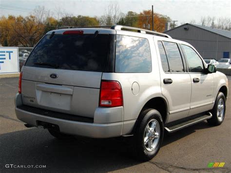 2004 Silver Birch Metallic Ford Explorer Xlt 4x4 1826879 Photo 5 Car Color