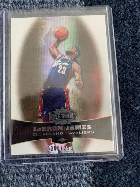 How much is this LeBron James rookie season card? : tradingcardcommunity