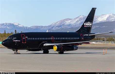 C FYPN Boeing 737 2T4 Adv Chrono Aviation Brandon Siska JetPhotos