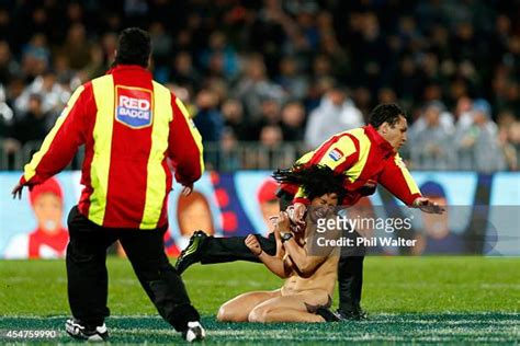 Streaker All Blacks Photos And Premium High Res Pictures Getty Images