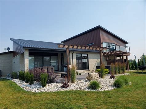 Modern Siding Ideas for a Contemporary Home - Country Towne