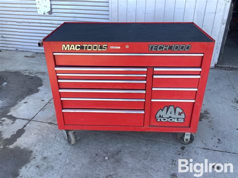 Mac Tools Tech Rolling Tool Cabinet W Locks Keys Bigiron Auctions