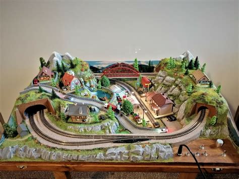 Toy Train Set Display | Model Trains, N Scale