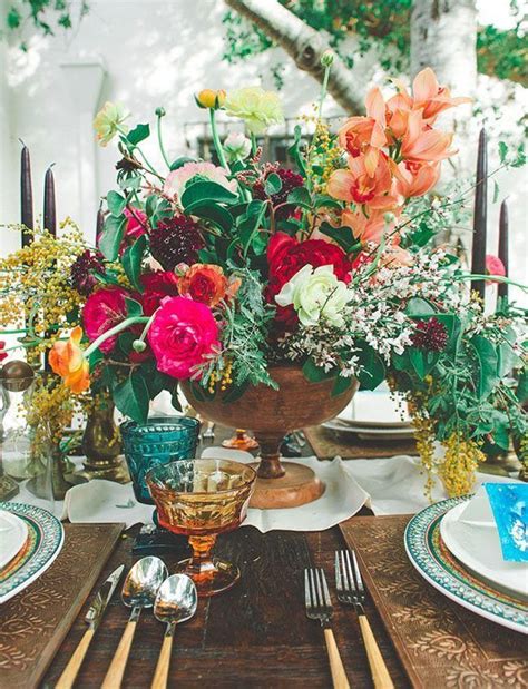 Pin By Carolyn Malin On Flowers Make The Table Bohemian Wedding