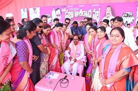 KCR Speech At Karimnagar As Part Of Praja Ashirwad Sabha