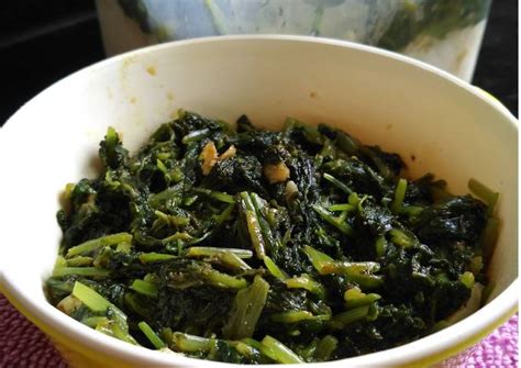 Amaranth Leaves Stir Fry Thotakura Fry Recipe By Sravya Cookpad