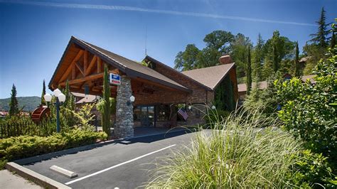 Best Western Plus Yosemite Gateway Inn Oakhurst Ca See Discounts