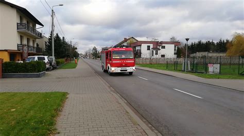 KOLIZJA Przejazd alarmowy zastępu 409 P 02 z OSP Budzyń YouTube