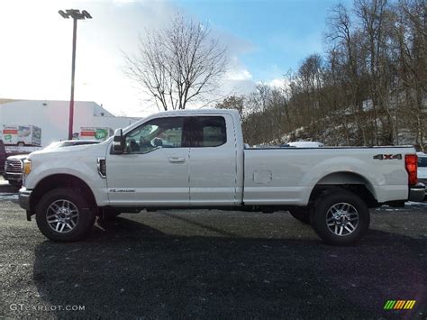 2017 Oxford White Ford F350 Super Duty Lariat Supercab 4x4 117575335 Photo 3