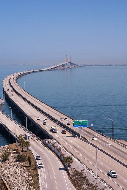 Sunshine Bridge Florida - Skyway Bridge Hd Stock Images Shutterstock ...