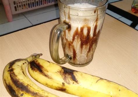 Resep Banana Milkshake Oleh Bertha Desvia Cookpad