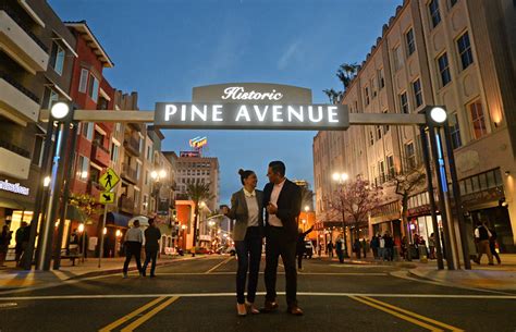 historic pine ave sign unveiling