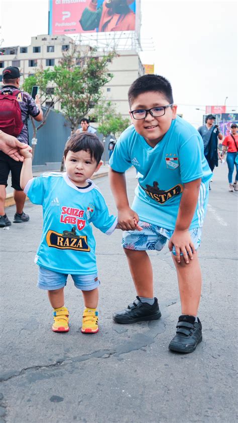 Club Sporting Cristal On Twitter Te Sigo A Todos Lados