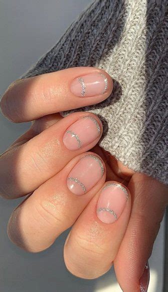 Glitter Nails To Bright Up The Season Minimalist Glitter Nails