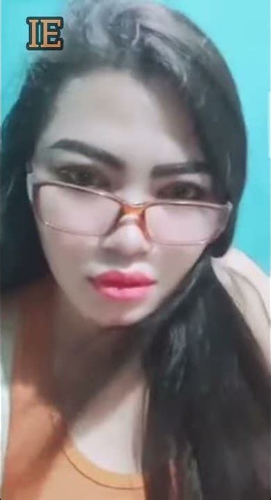 Tetek Gedhe Tante Lia Lagi Asik Curhat Youtube