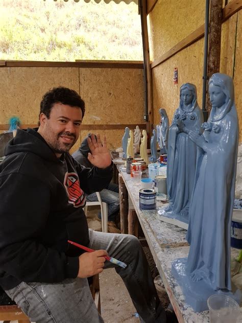 FÁBRICA DE IMAGENS SACRAS RAINHA E MENSAGEIRA DA PAZ DIRETAMENTE DO