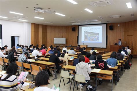 【史学・文化財学科】「導入演習」で『温泉講義』を実施しました｜トピックス｜別府大学・別府大学短期大学部