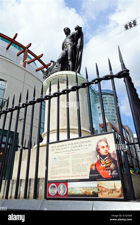 Statue Amiral Seigneur Horatio Nelson Banque De Photographies Et D