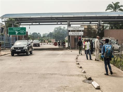 Ebola En Rdc Un D C S Deux Nouveaux Cas En Heures Le Rwanda