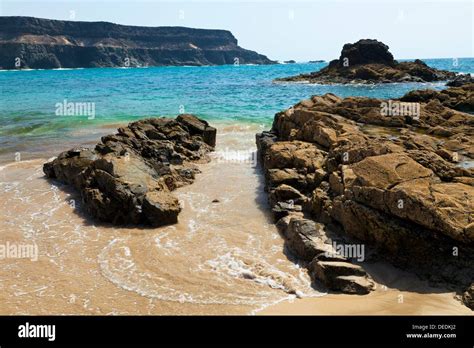 Costa Desde La Playa De Los Molinos Pueblo Tefía Isla Fuerteventura