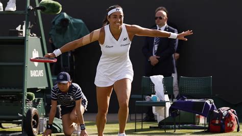 Wimbledon 2023: Garcia records comeback win over Fernandez Andreeva ...