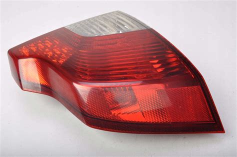 VOLVO S40 II LAMPA LEWA TYLNA LEWA TYŁ FL 30744538 Shrot pl