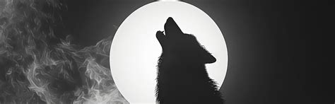 Silhouette Of Howling Wolf And Full Moon Png Illustration Png