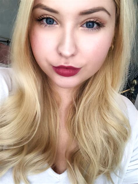 My Top Tips To Soothe Irritated Skin - Little Blonde Blog x