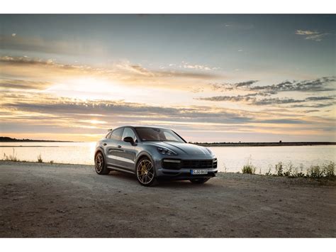 2023 Porsche Cayenne: 53 Exterior Photos | U.S. News