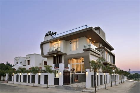 A Villa In Udaipur India Homify Modern Exterior House Designs