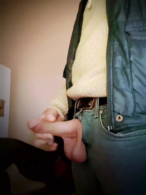 MOSTRANDO POLLA GAY XHamster