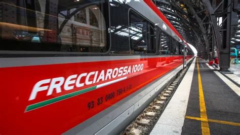 Treni Circolazione In Tilt Per Ore A Milano E Ritardi Fino A 140