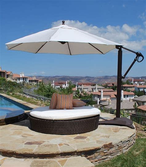 Patio Umbrellas ~ E&J Tropical Awnings Outlet, Inc.