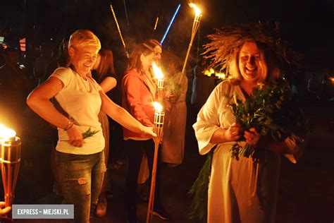 Dni Barda Parada Piernikowo Wi Toja Ska Koncert Juli A Na Nim