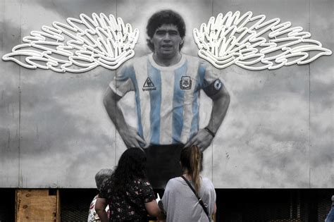 World remembers 'Golden Kid' Maradona on 1st anniversary of death
