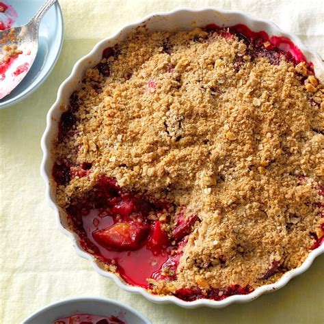 Plum Crisp with Crunchy Oat Topping Recipe: How to Make It