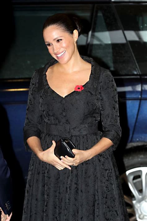 Meghan Markle News Prince Harrys Wife Wore Classy Black Dress At Festival Of Remembrance