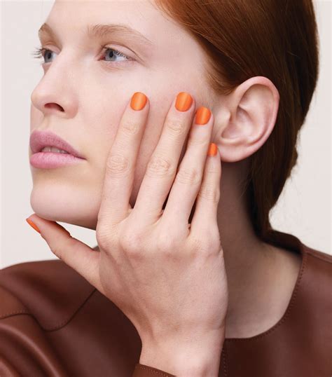 HermÈs Orange Les Mains Hermès Nail Enamel 33 Orange Boite Harrods Uk