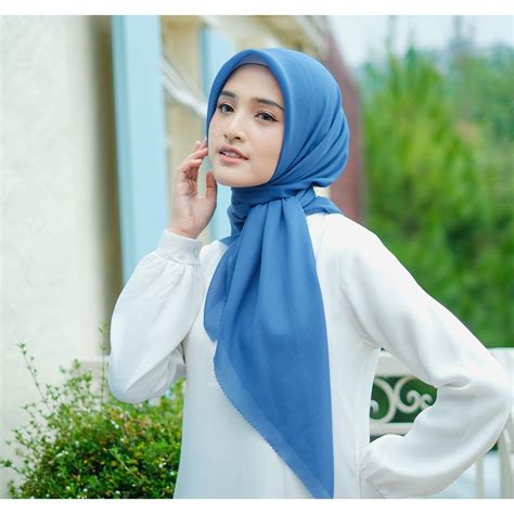 Jual Niskalla Hijab Segi Empat Polos Laser Cut Jilbab Kerudung